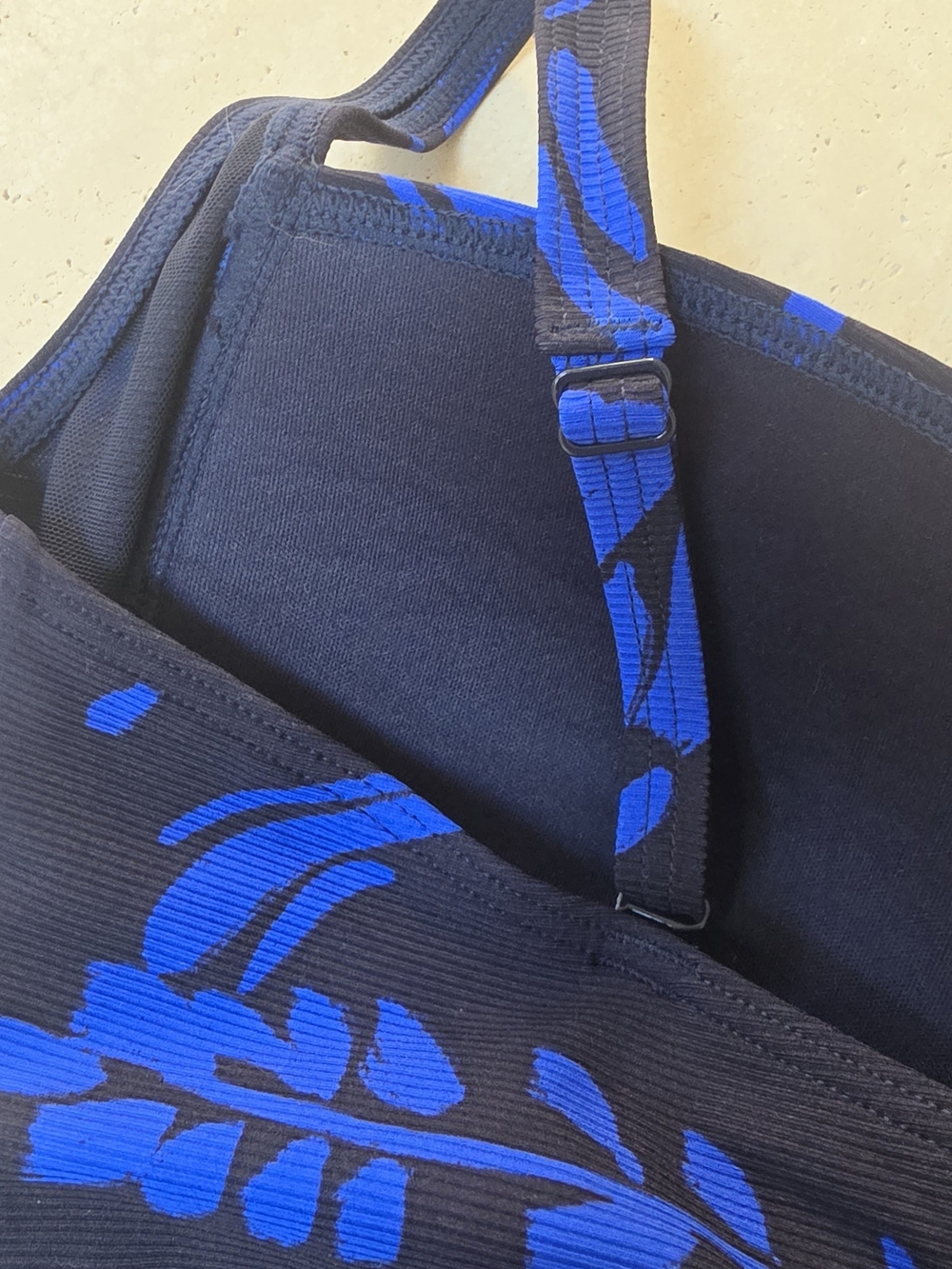 NWT Sea Level Black & Cobalt Floral Underwire Tankini Top Size 14 - Picture 4 of 6